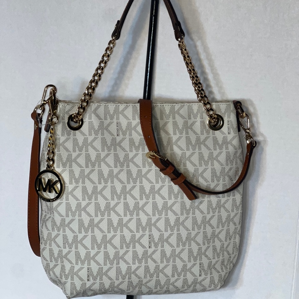 MICHAEL Michael Kors Jet Set Vanilla MD Shoulder Tote/Crossbody NWT